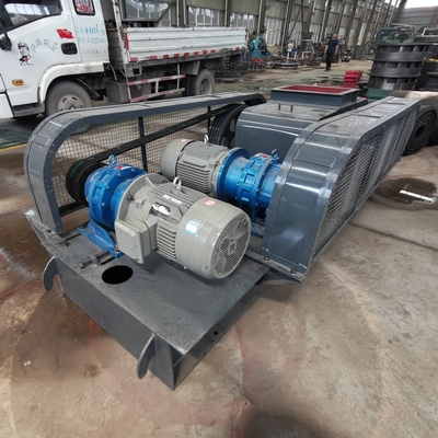 Моторный тип AC Coal Gangue Double Toothed Roll Crusher / Stone Gold Двухроллерный дробилка